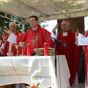 Biskup Šaško podijelio sakrament svete Potvrde u župi sv. Lovre u Vivodini